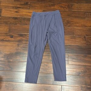 Lulu cropped pants